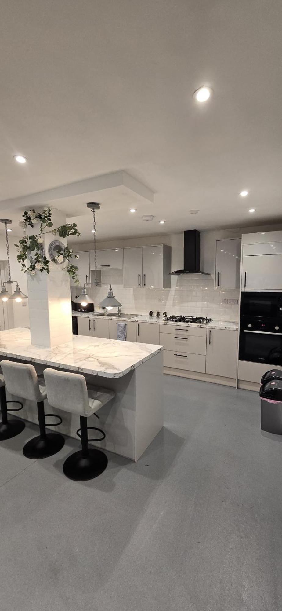 Apartment Cv6 Radford Red Rose Coventry